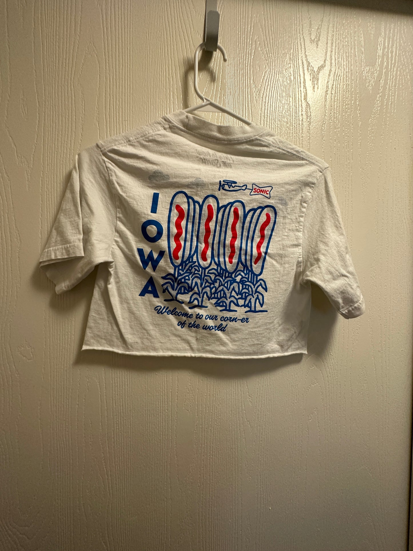 sonic iowa crop tee