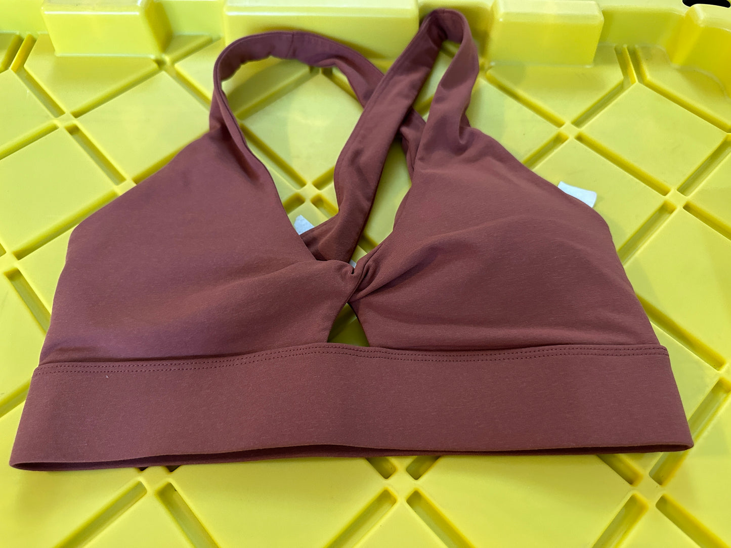 fabletics sports bra
