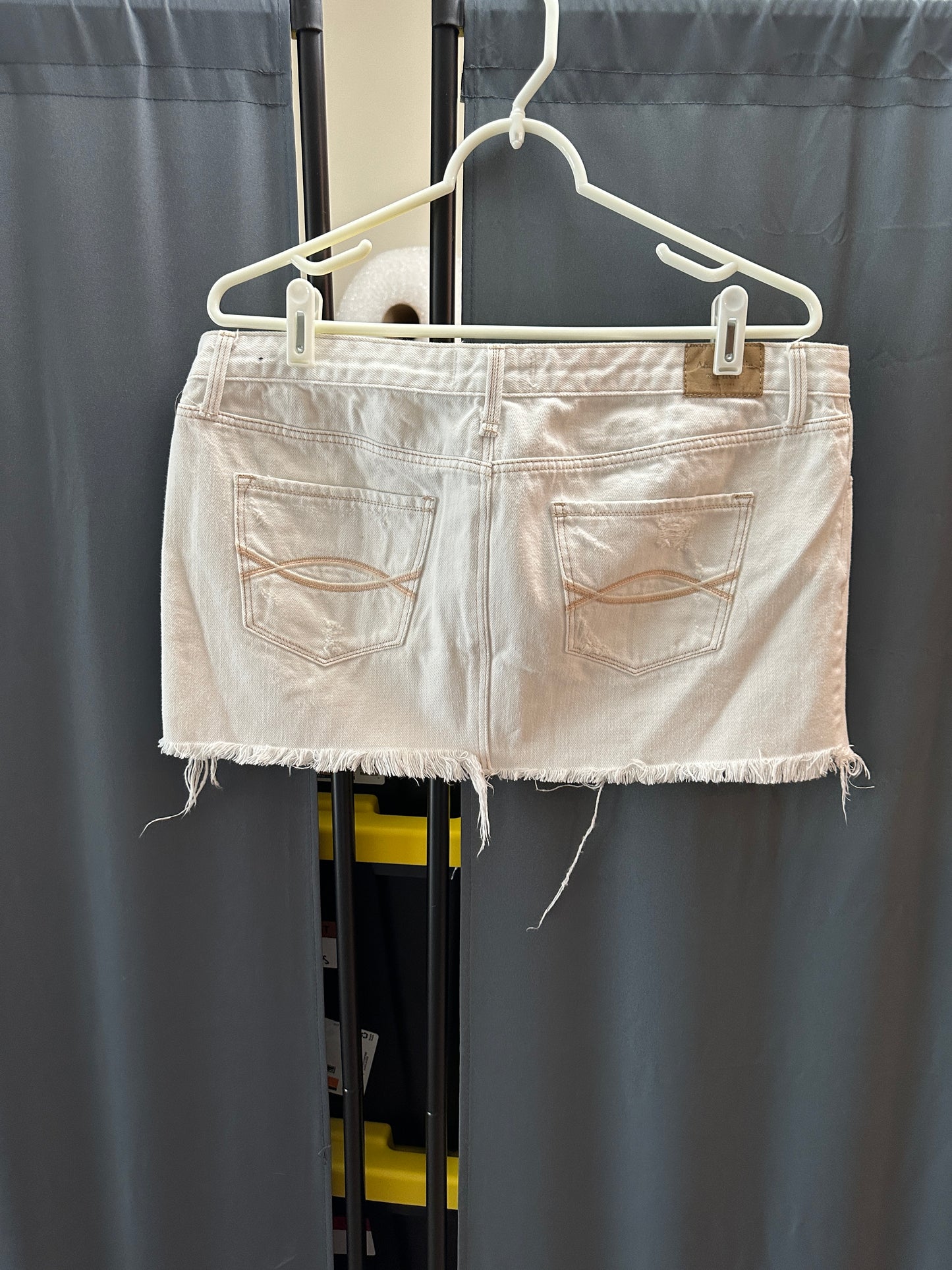 abercrombie and fitch skirt