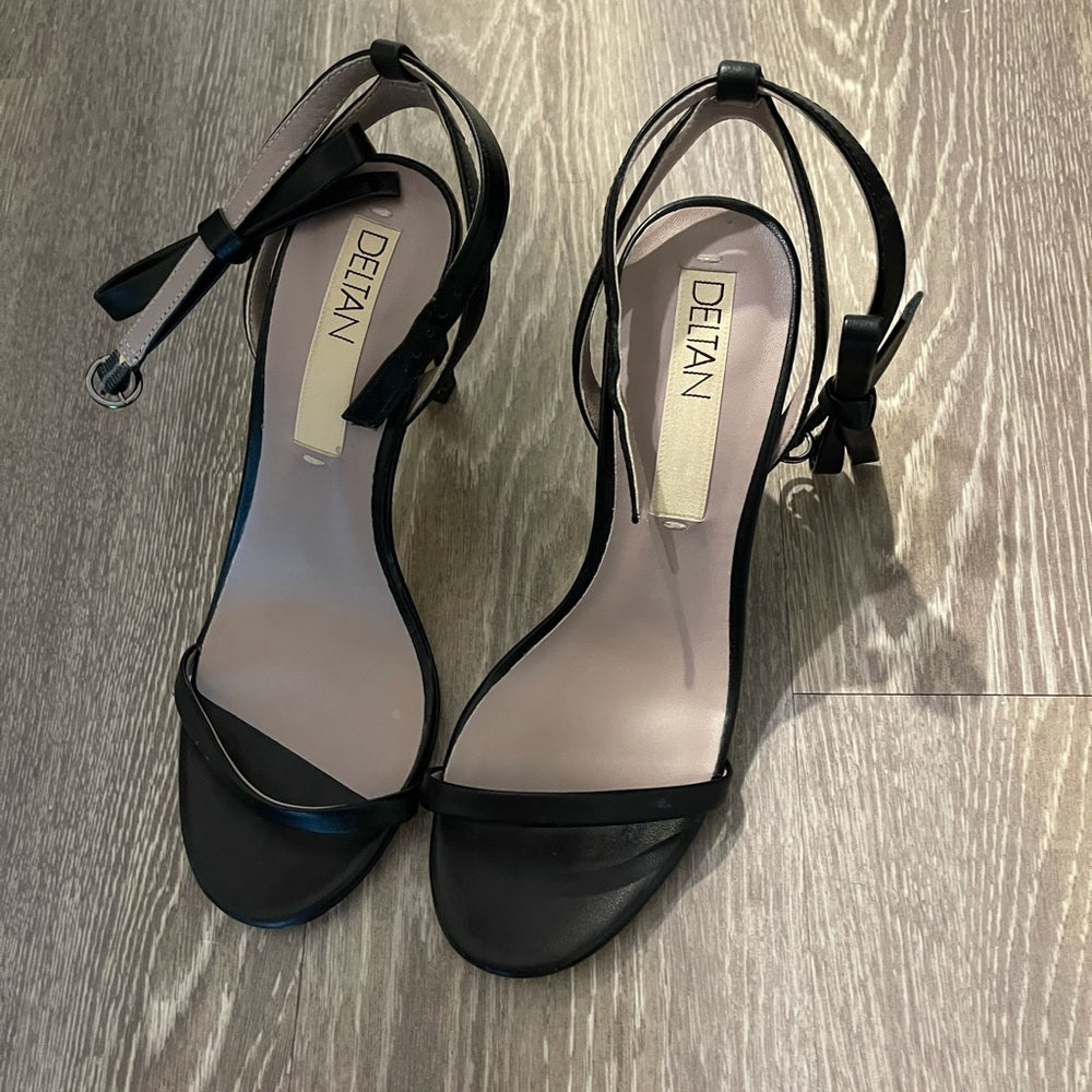*deltan high heels