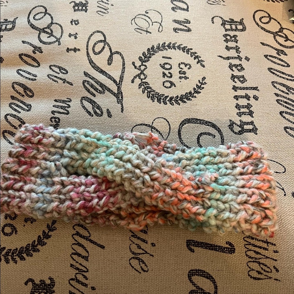 *HANDMADE BY HAZEL knit headband ear warmer