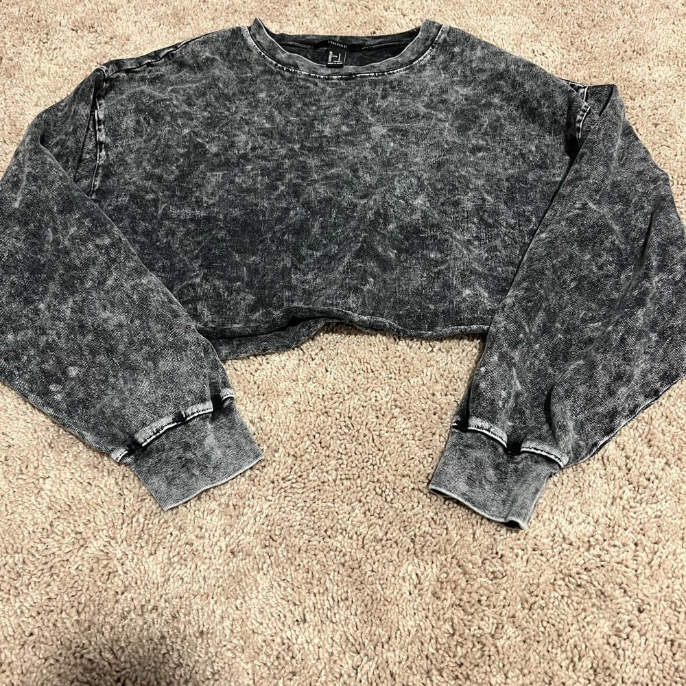 *crop long sleeve top