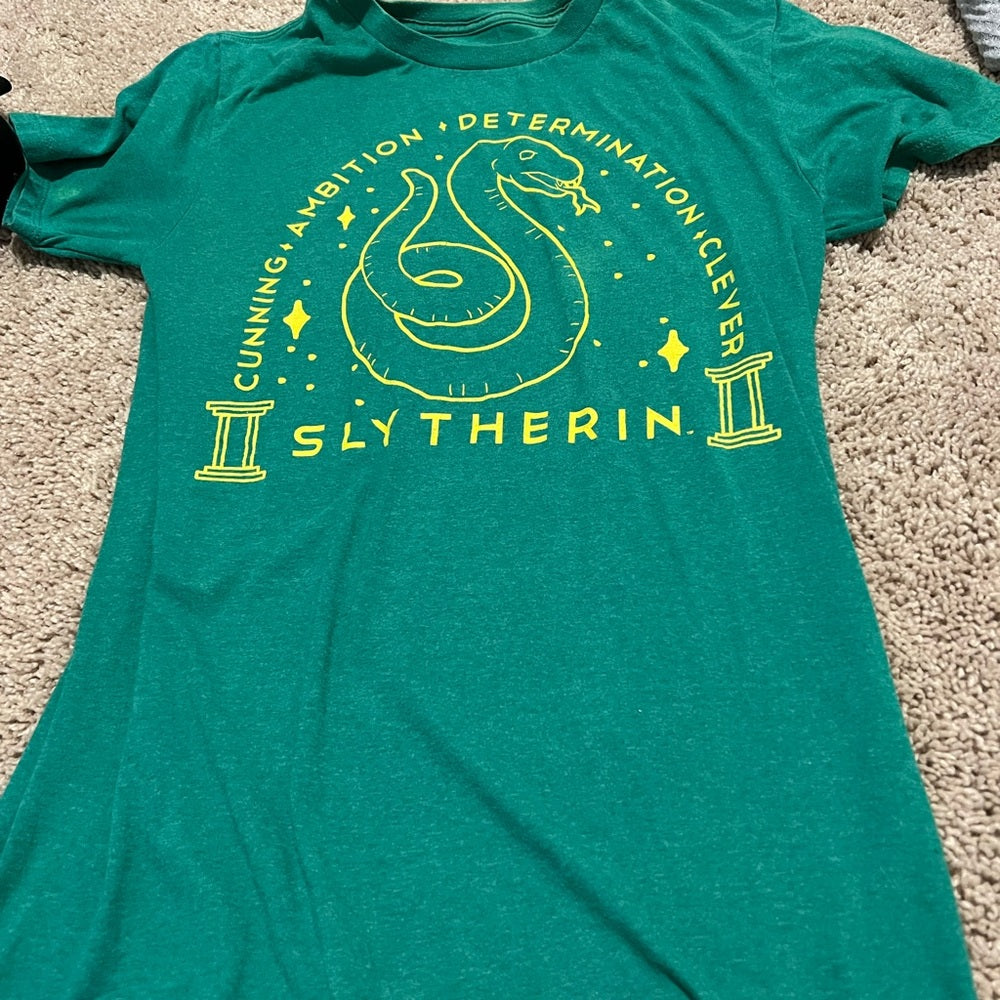 *harry potter slytherin tee
