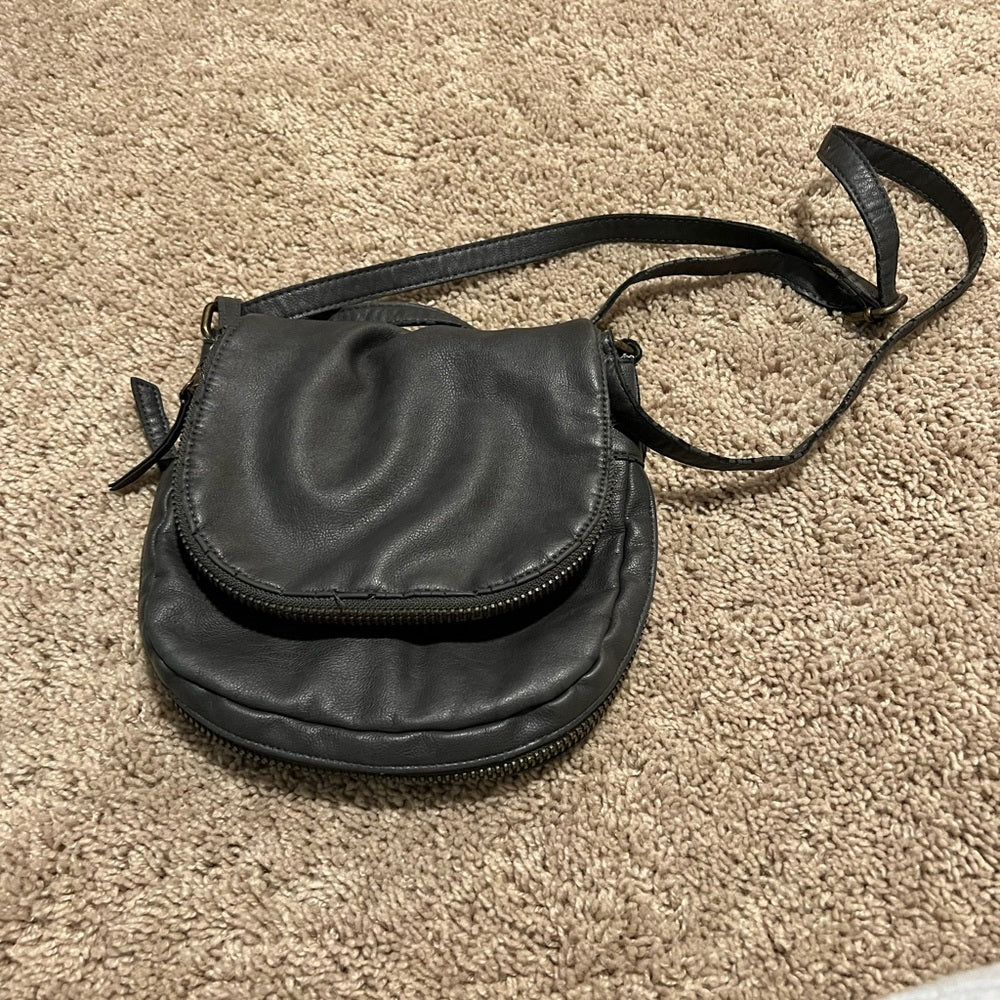 *purse
