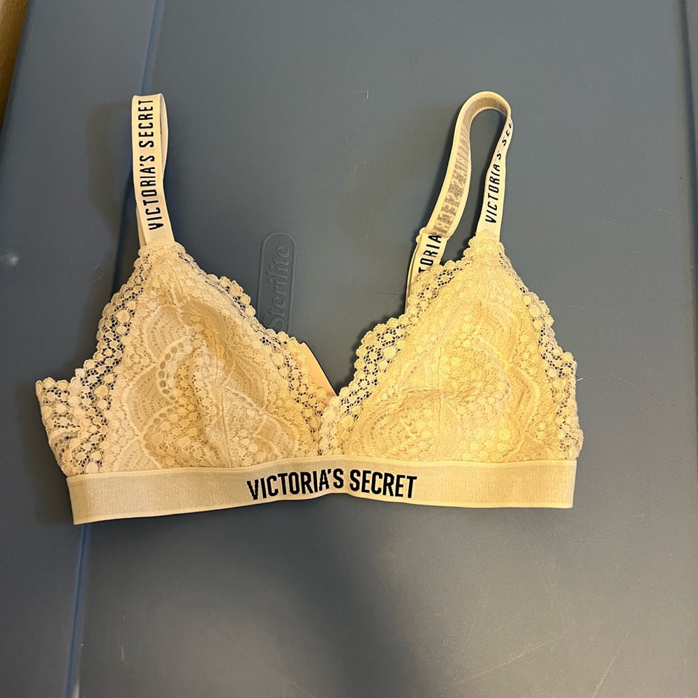 *vs bralette