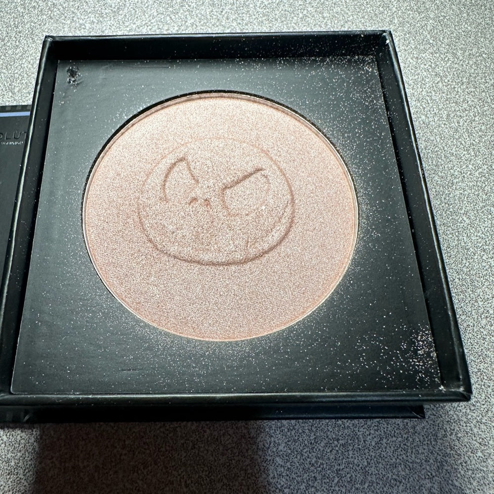 *revolution x nightmare before christmas highlighter