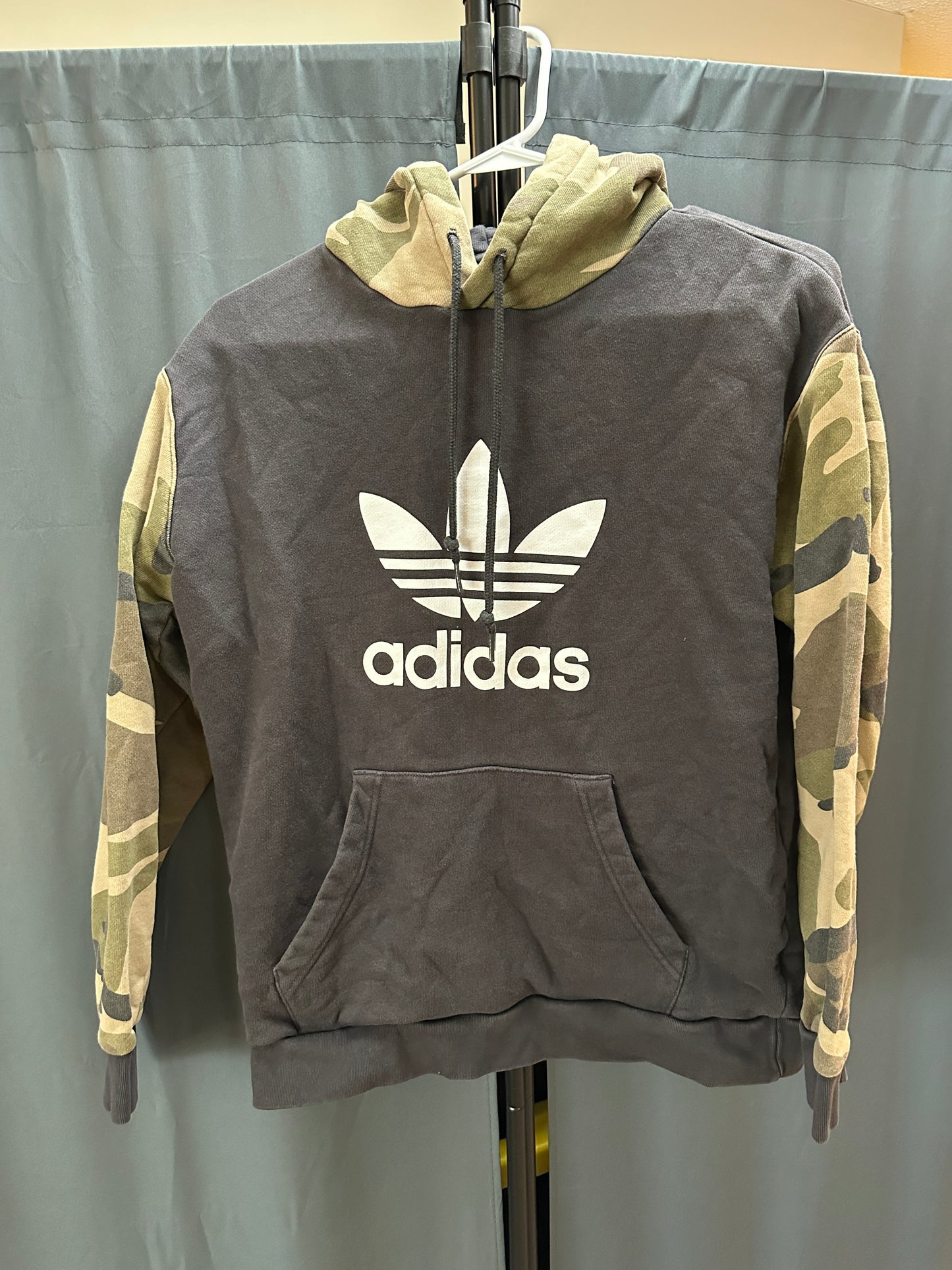 adidas camo hoodie