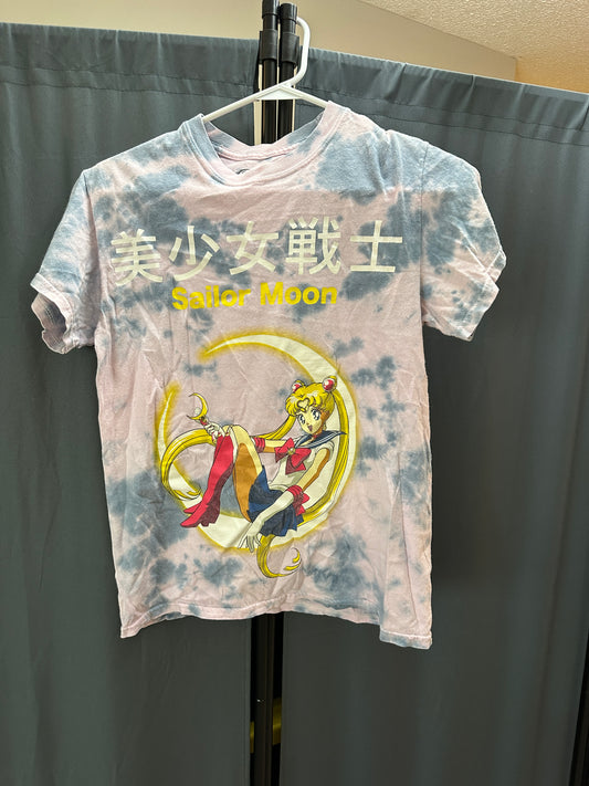 sailor moon tee