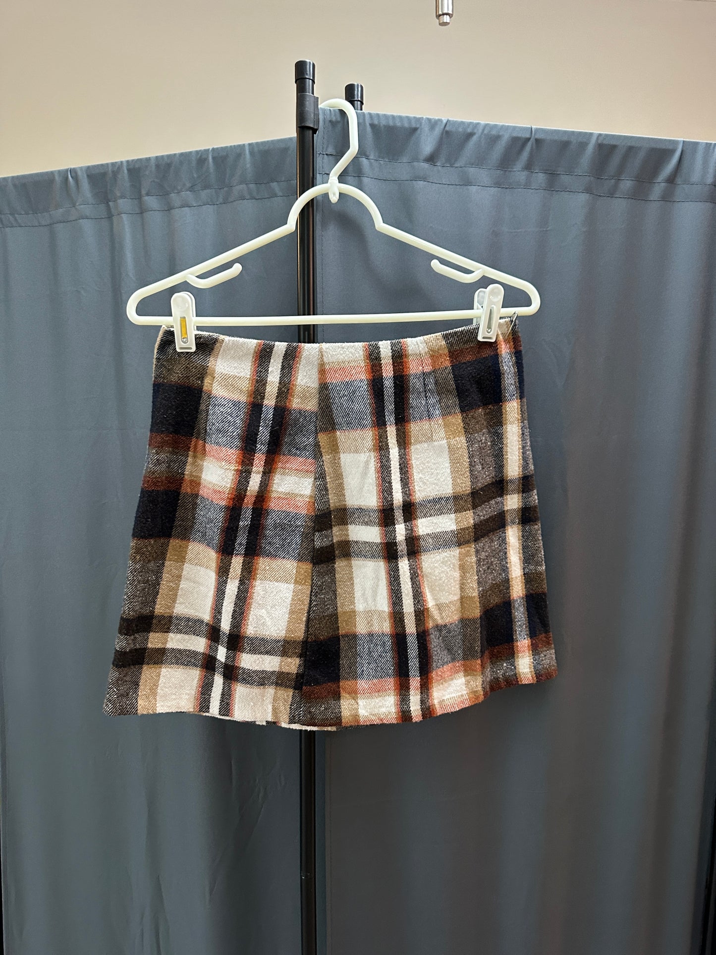 plaid skirt