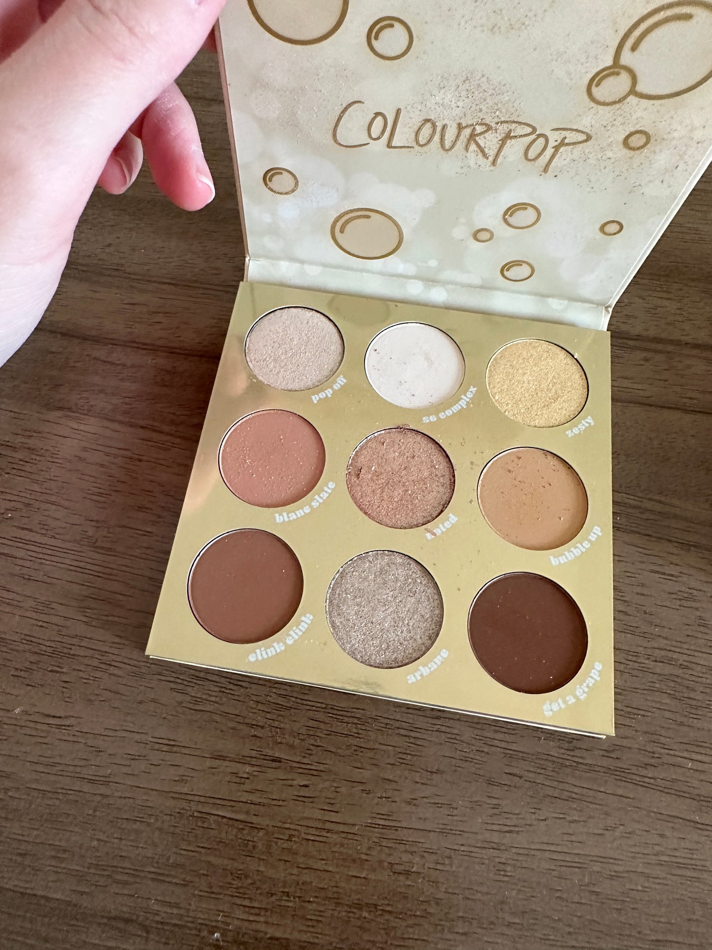 colourpop palette (feelin bubbly)