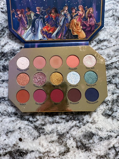 colourpop x disney princess palette