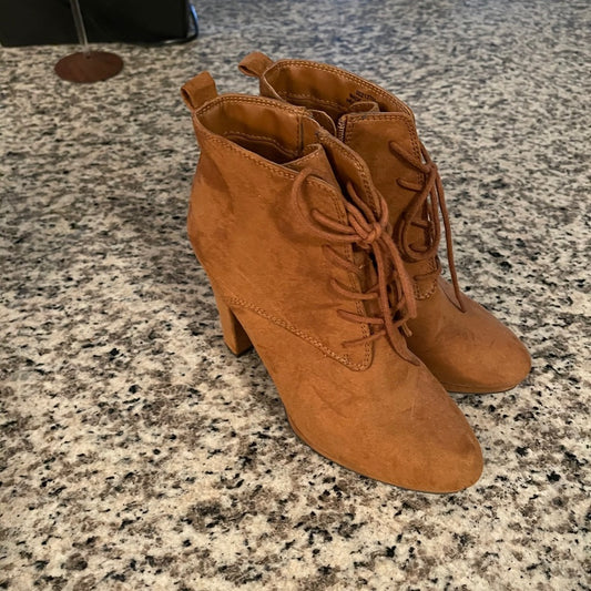 *brown heel boots