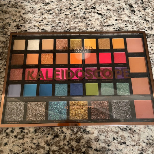 *profusion palette