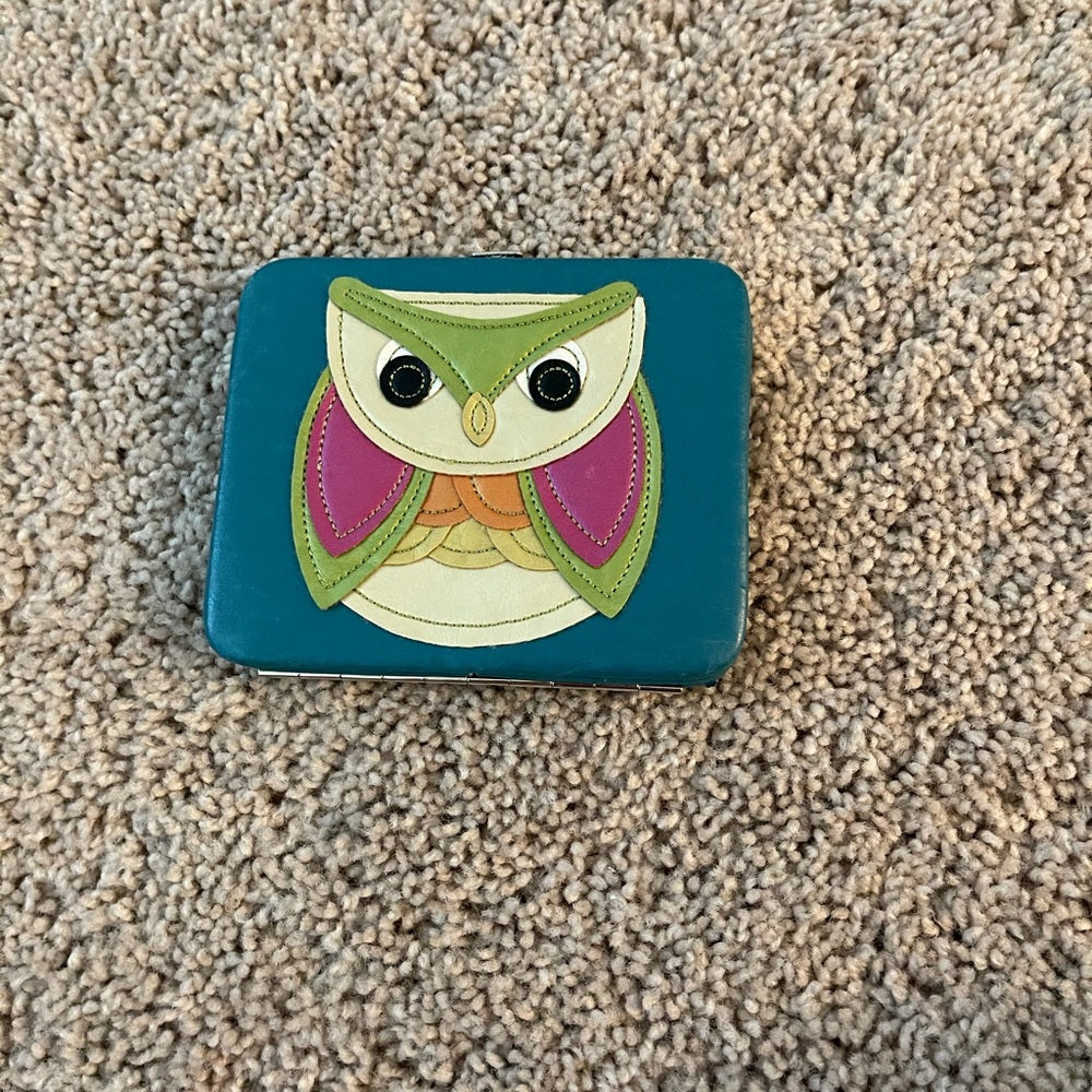 *owl wallet