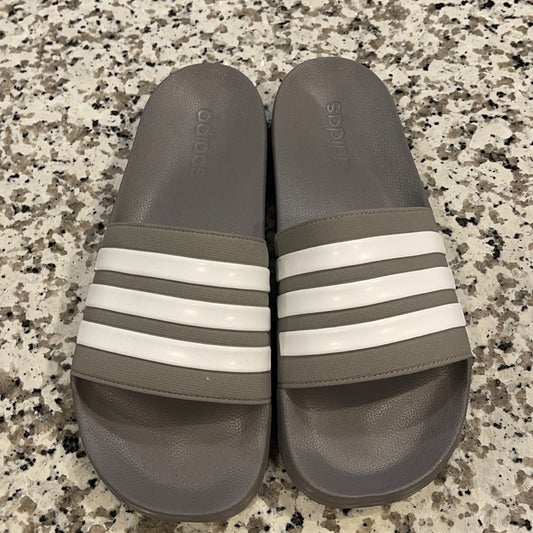 *Adidas slides