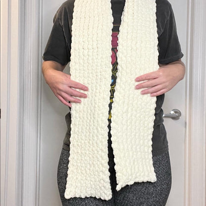 *HANDMADE BY HAZEL knit scarf