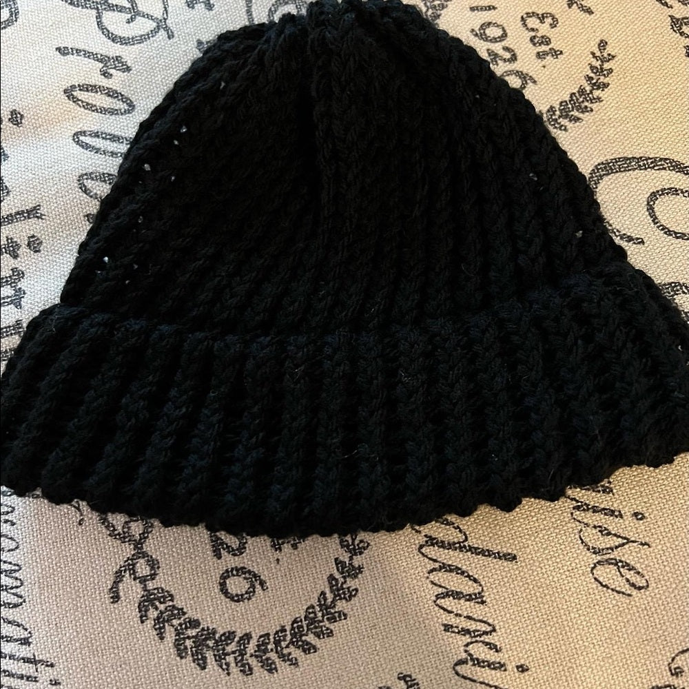 *HANDMADE BY HAZEL knit beanie