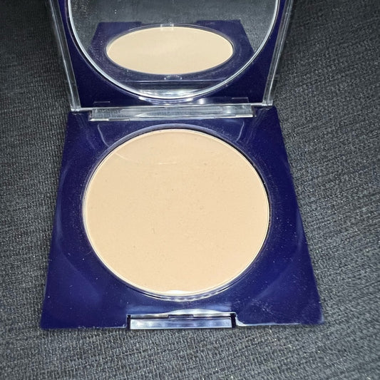 *motives cosmetics pressed powder light