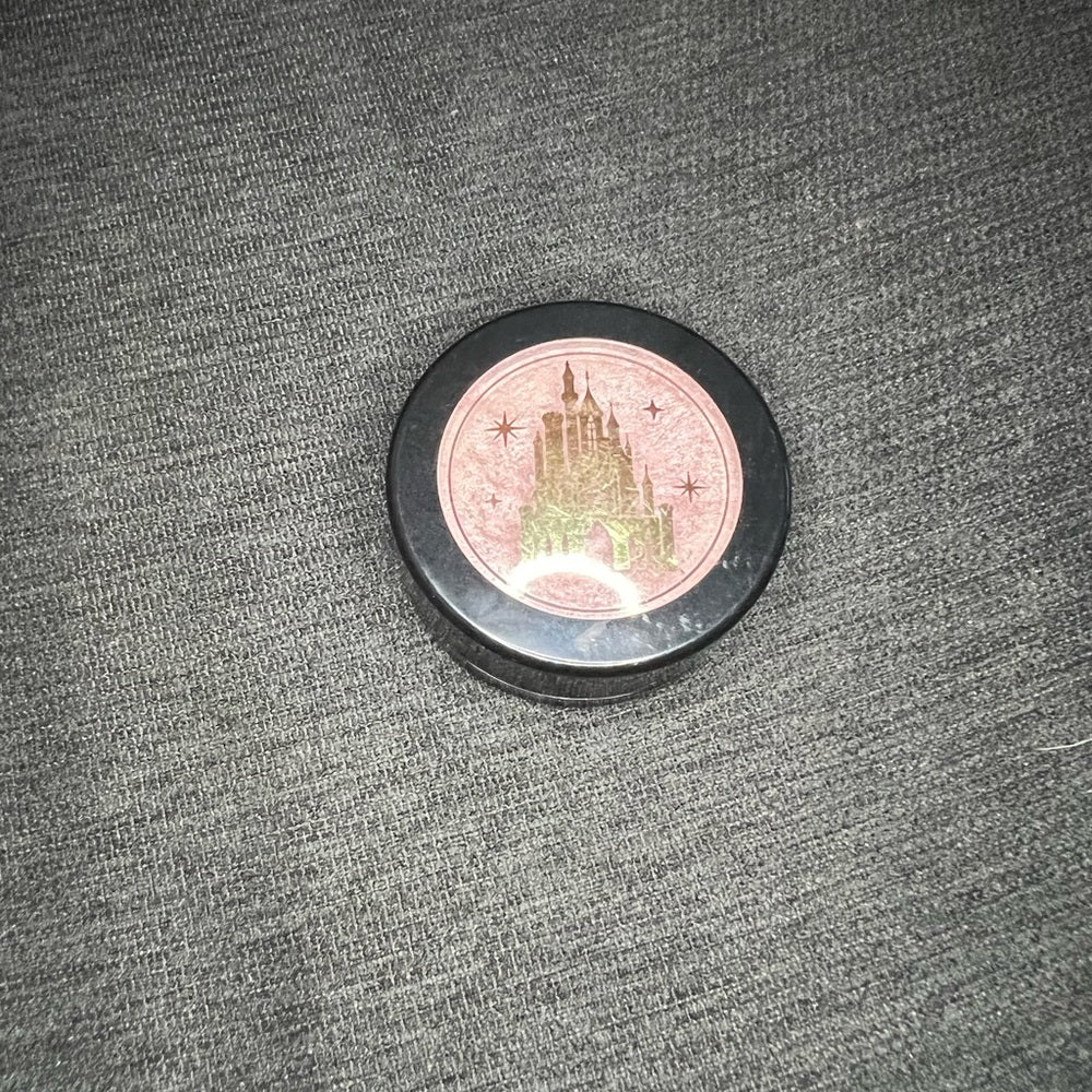 *colourpop x disney princess highlighter