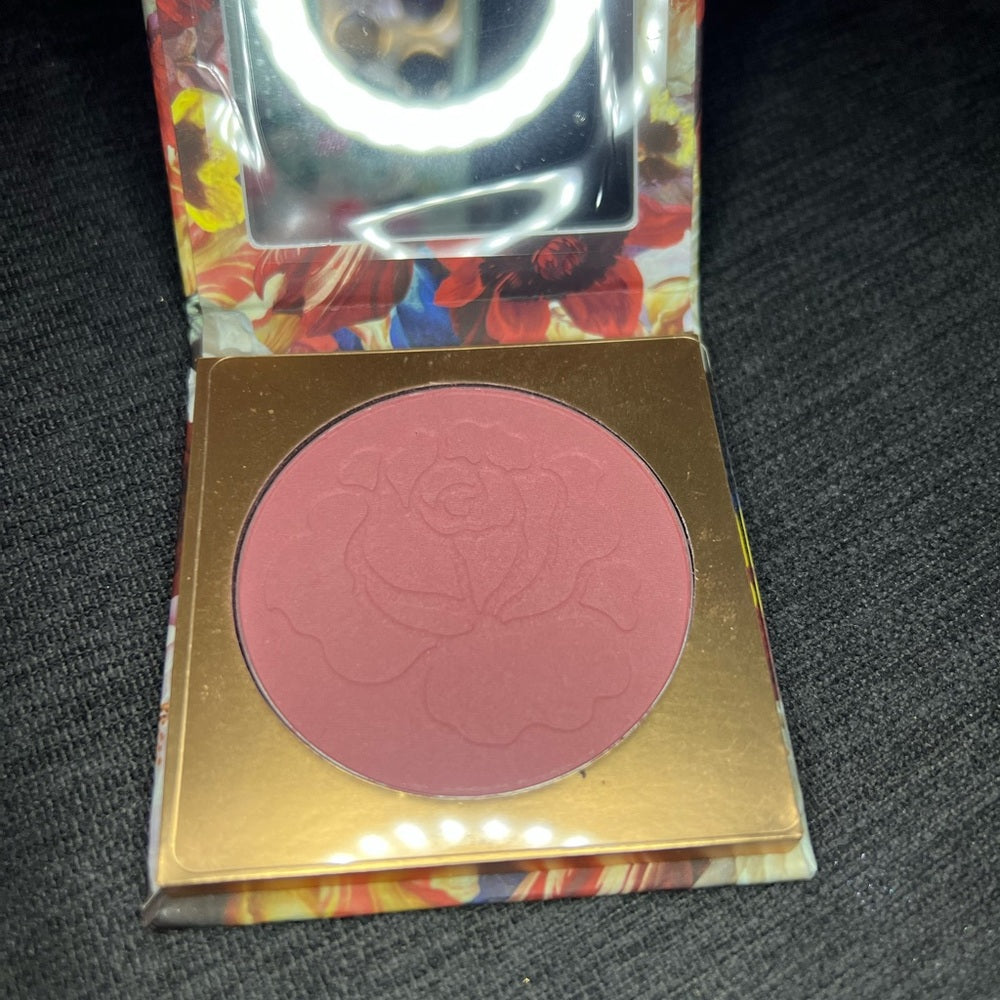 *colourpop blush (vogue)