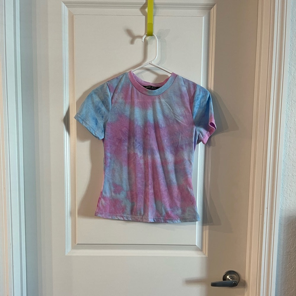 *tie dye tee