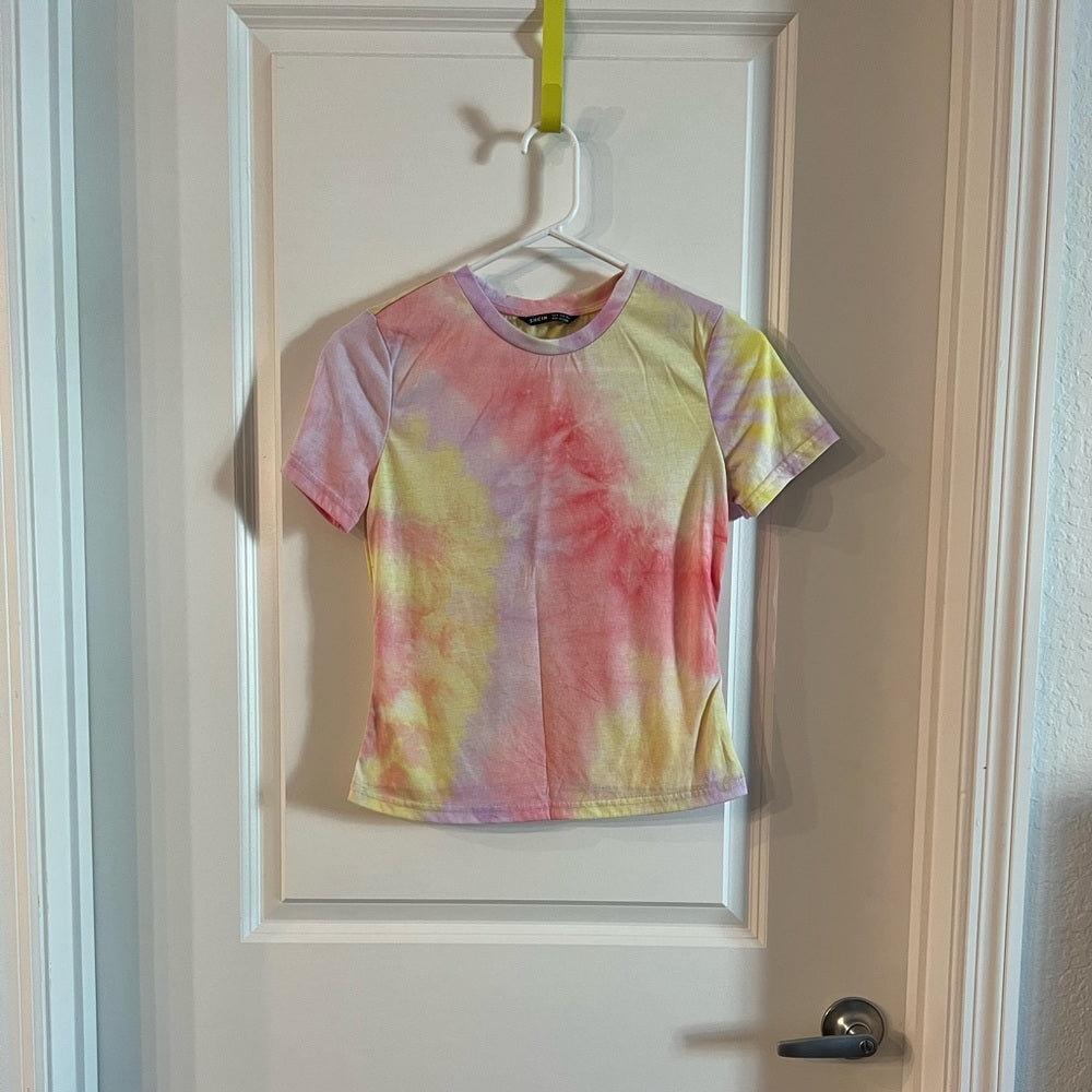 *tie dye tee