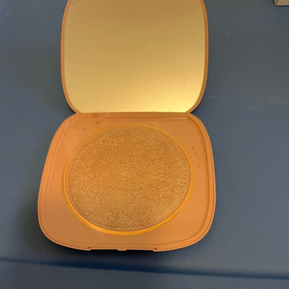 *colourpop highlighter (rose)