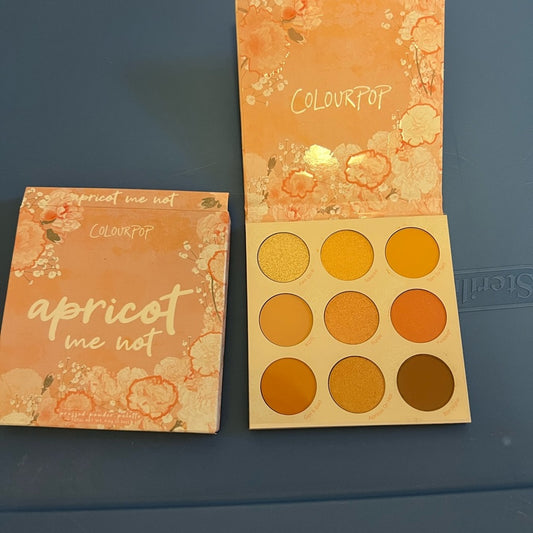 *colourpop eyeshadow palette (apricot me not)