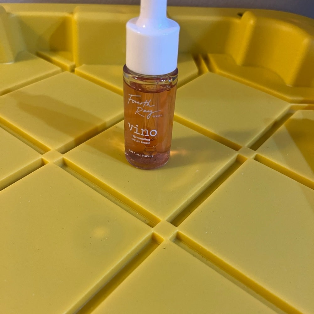 *colourpop serum (vino)