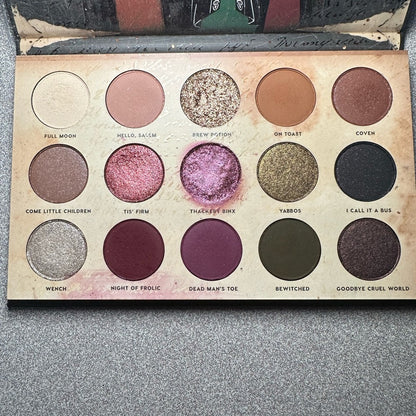 *colourpop x hocus pocus palette