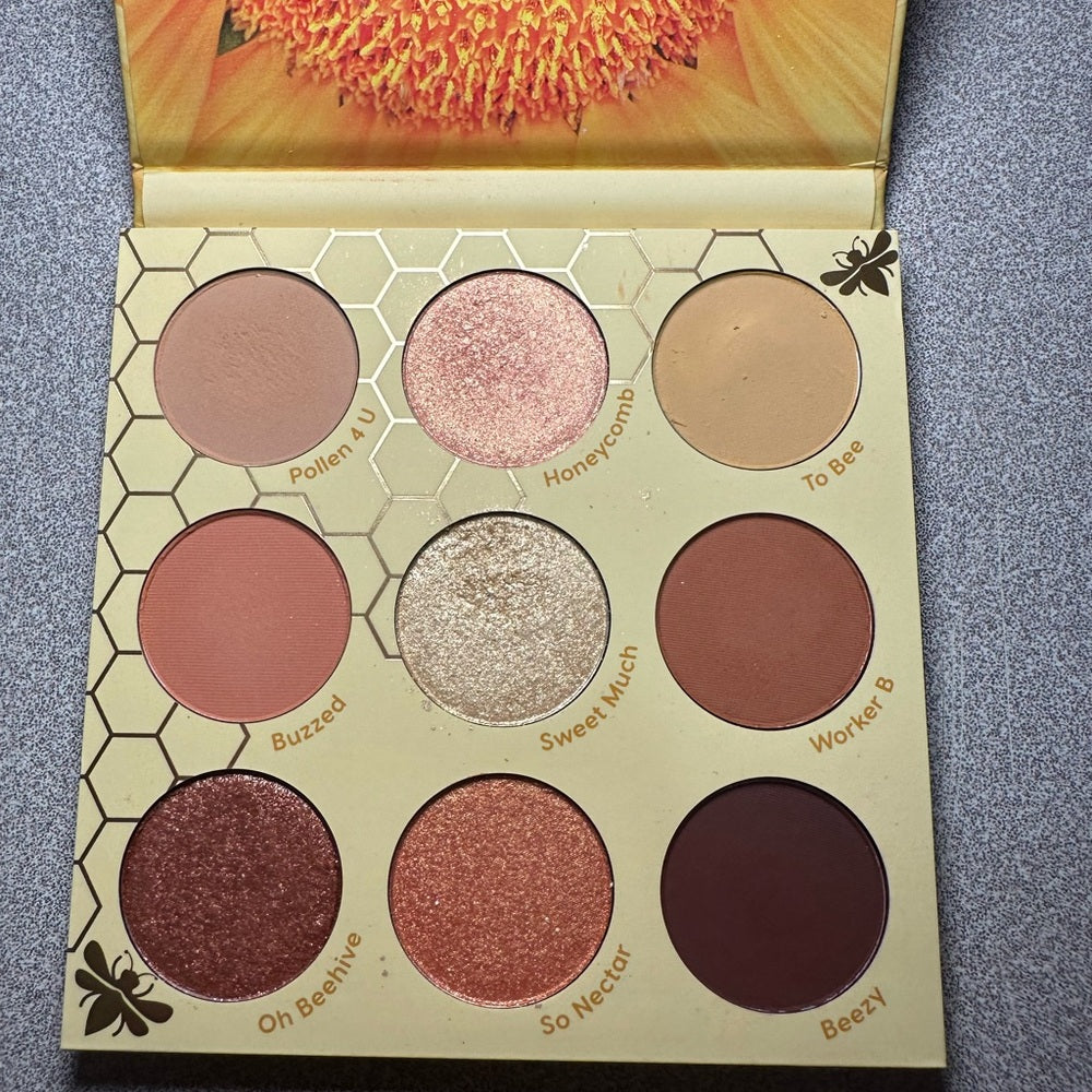 *colourpop eyeshadow palette (wanna be)