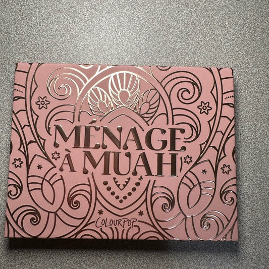 *colourpop eyeshadow palette (menage a muah)