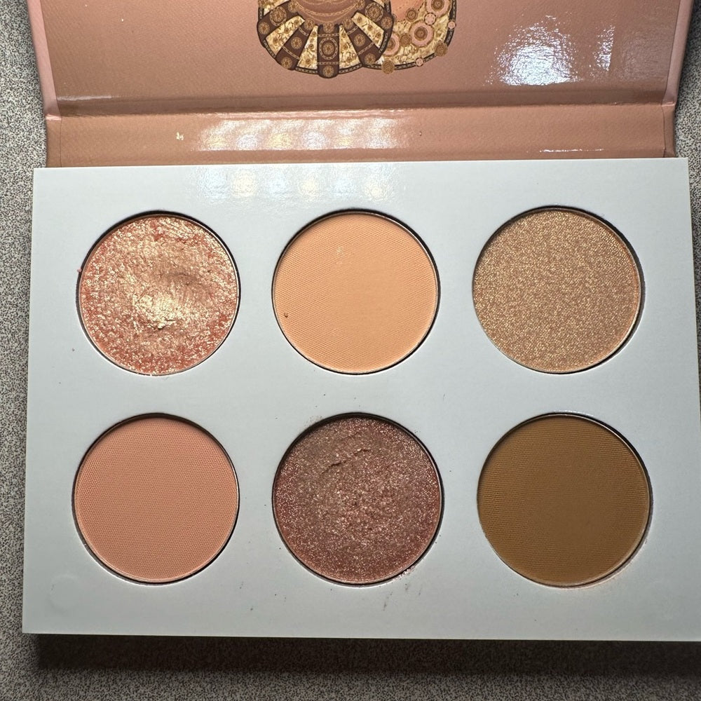 *juvias place palette