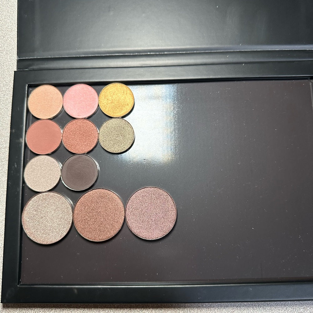 *singles and magnetic palette